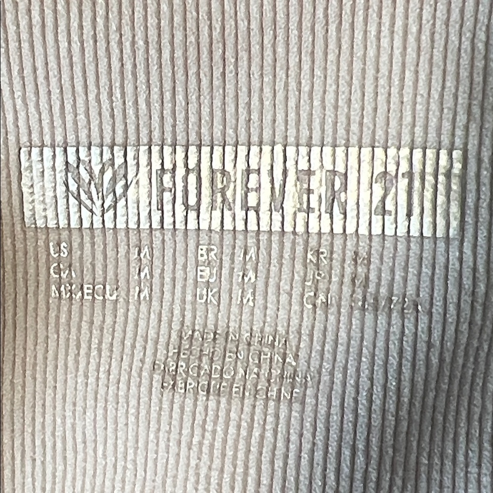 Forever 21 Gradient Ribbed Bike Shorts - Picture 7 of 7